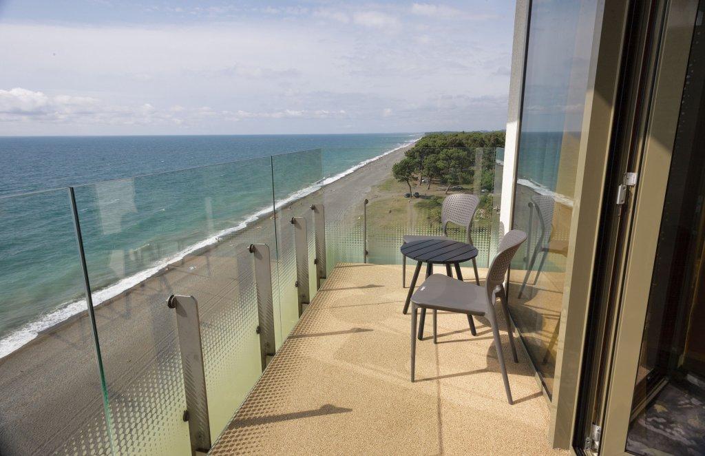 Miramare Magnetic Beach Hotel Kobuleti Exterior photo